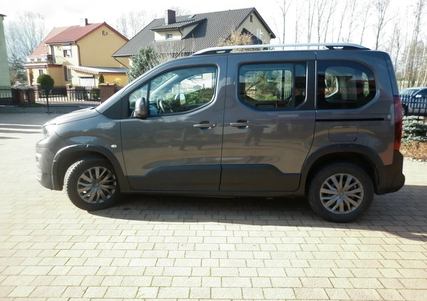 Peugeot Rifter cena 69999 przebieg: 37000, rok produkcji 2019 z Konin małe 172